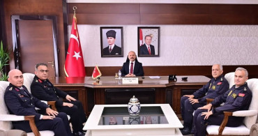 Aydın Valisi Osman Varol'dan Jandarmaya Kutlama