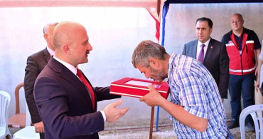 Aydın Valisi Varol'dan şehit polis tayfun baş'ın ailesine taziye ziyareti