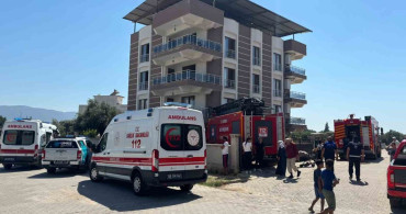 Aydın'da çatı katında yangın: 4 kişi dumandan etkilendi