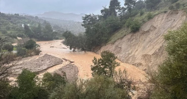 Aydın'da Derenin Taşması: 9 Ev Tahliye Edildi