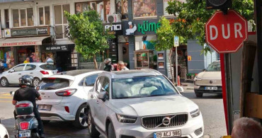 Aydın'da Duyarsız Araç Parkı Trafiği Felç Etti