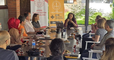 Aydın'da Edebiyat ve Yazarlar Buluşması: Maarifin Kalemleri Söyleşisi