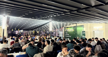 Aydın'da Gençler Iftar Programında Buluştu