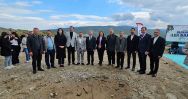 Aydın'da İlek Bahçeleri Törenle Hizmete Açıldı