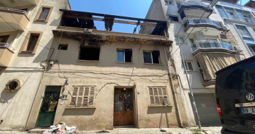 Aydın'da kadın evini ateşe verdi, alevler geceyi aydınlattı