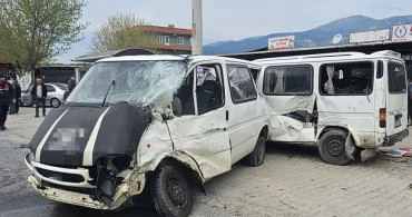 Aydın'da Zincirleme Trafik Kazası: 1 Ölüm, 2 Yaralı