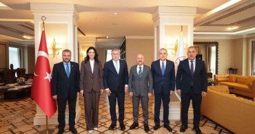 Aydın'daki Spor Yatırımları İçin Bakanla Görüşme