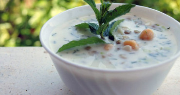 Ayran Aşı Çorbası Nasıl Yapılır? Ayran Aşı Çorbası Tarifi