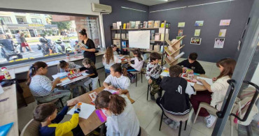 Ayvalık Belediyesi'nin Resim Atölyelerine Büyük İlgi