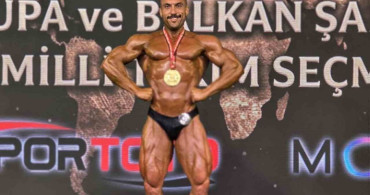Ayvalıklı Fatih Sevinmiş Türkiye Vücut Geliştirme Şampiyonu