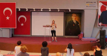 Ayvalık’ta Kadınlar Yüz Yoga Atölyesinde Bir Araya Geldi