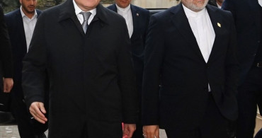 Azerbaycan ve İran Bakanları Bakü'de Görüştü