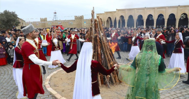 Azerbaycan'da Nevruz Bayramı Coşkuyla Kutlanıyor