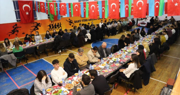 Azerbaycan'daki Türk Öğrenciler İftar Programında Buluştu