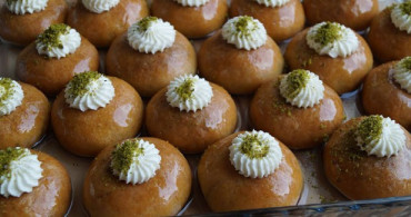 Baba Tatlısı Nasıl Yapılır? Baba Tatlısı Tarifi