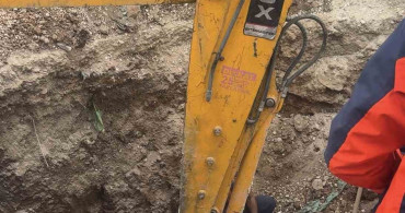 Baba ve oğlu Adıyaman'da kuyu çalışmasında göçük altında kaldı