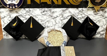 Bağcılar'da Uyuşturucu Operasyonu: 53 Bin Uyuşturucu Hap Ele Geçirildi