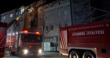 Bağcılar'daki Kağıt Bardak İmalatında Yangın