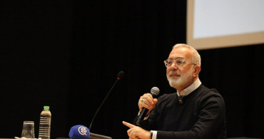 Bahadır Yenişehirlioğlu Niğde 8. Kitap Fuarı'nda