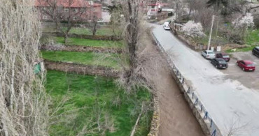 Bahar Yağmurları Kentte Görsel Şölen Yaratıyor