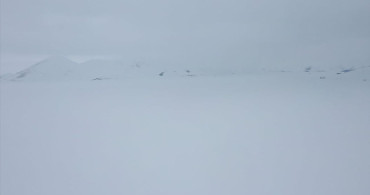 Baharın İlk Göz Alıcı Manzarası: Balık Gölü