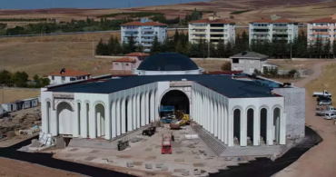 Bahçeli'nin hibe ettiği  arsada tarihi buluşma: Hacıbektaş'taki dev cemevi 11 Ekim'de açılıyor