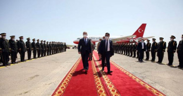 Bakan Akar, Libya'da 