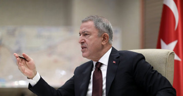 Bakan Akar Ukraynalı Mevkidaşı İle Görüştü: Türkiye Üzerine Düşeni Yapacak!