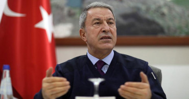 Bakan Akar'dan Yunanistan'a sert mesaj: "Yunanistan yeni maceralar peşinde koşmamalı"