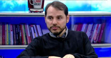Bakan Albayrak, Anneler Günü'nü Kutladı