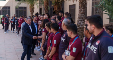 Bakan Bak, 6. İslami Dayanışma Oyunları'nda Sporcuları Ziyaret Etti