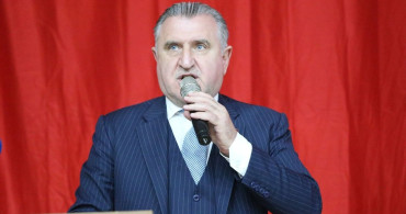 Bakan Bak: Deprem Bölgesine Yatırımlar Sürecek
