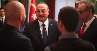 Bakan Çavuşoğlu Meksika'daki Türk Toplumu İle Bir Araya Geldi