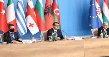 Bakan Dönmez Azerbaycan’da konuştu: Doğal gaz kapasitesini artıracağız