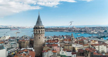 Bakan Ersoy’dan Galata Kulesi’ndeki Restorasyona İlişkin Açıklama