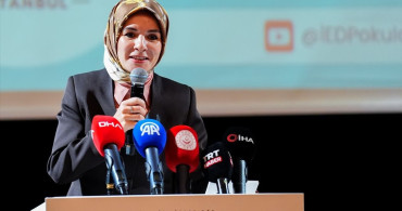 Bakan Göktaş, Çocukların Dijital Güvenliği İçin Yeni Model Üzerinde Çalıştıklarını Duyurdu