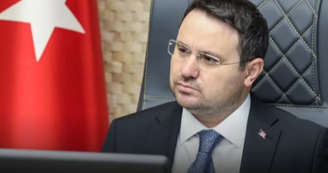 Bakan Gürlek: “Mahkemeler Siyasi Şov Yeri Değil”