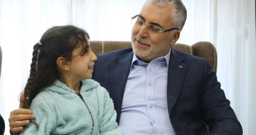 Bakan Işıkhan, Elazığ'da Depremzedelerle İftar Yaptı