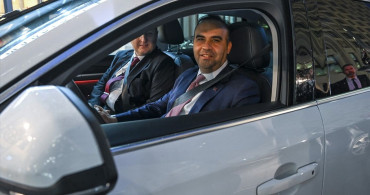 Bakan Kacır, Alman Otomotiv Şirketlerine Türkiye'ye Yatırım Yapmaları İçin Çağrıda Bulundu