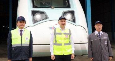 Bakan Karaismailoğlu Milli Tren İçin Tarih Verdi