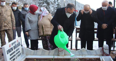 Bakan Kasapoğlu Şehit Eren Bülbül'ü Unutmadı