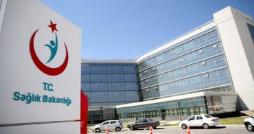 Bakan Koca hayırlı olsun diyerek duyurdu: 27 bin sözleşmeli personel alınacak