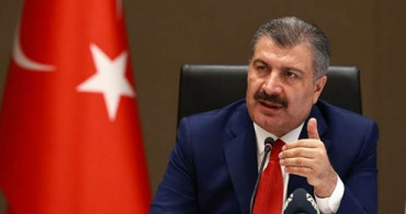 Bakan Koca'dan Bayram İçin Maske Paylaşımı