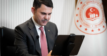 Bakan Kurum, Anadolu Ajansı'nın Yılın Kareleri Oylamasında