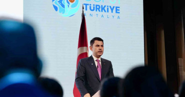 Bakan Kurum, Londra’da Türkiye enerji dönüşümü yatırım forumunda konuştu