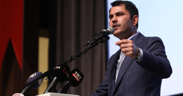 Bakan Murat Kurum, Deprem Bölgelerinde İlk İncelemelerine Başlıyor