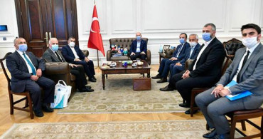 Bakan Soylu, İdlib İçin 10 Briket Ev Daha Bağışladı