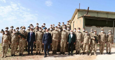 Bakan Soylu'dan Gabar'daki Güvenlik Güçlerine Bayram Ziyareti