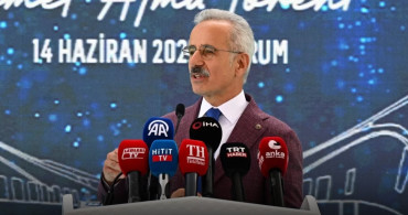 Bakan Uraloğlu’ndan Hızlı Tren Müjdesi: Ankara-Samsun 2,5 Saate İnecek