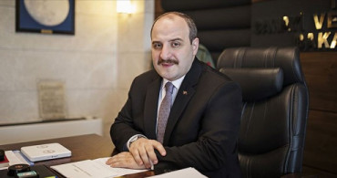 Bakan Varank'tan Son Sınıf Lisans Öğrencilerine Çağrı